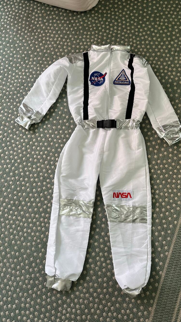 Kids NASA Astronaut Costume Jumpsuit Sz M (8)